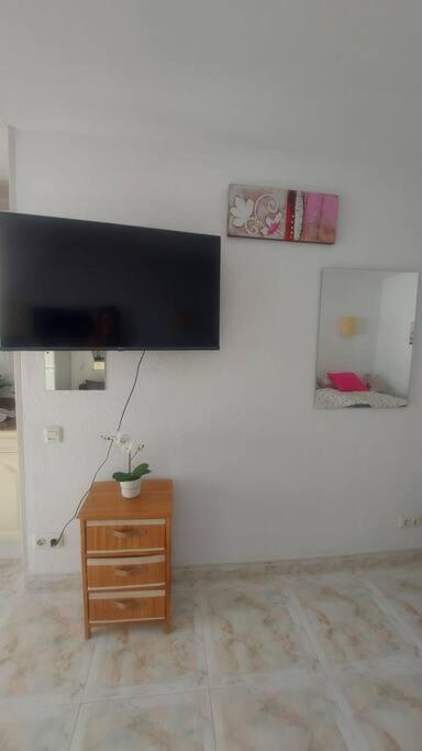 Beach Studio Don Paco With Wifi Patalavaca Exterior photo